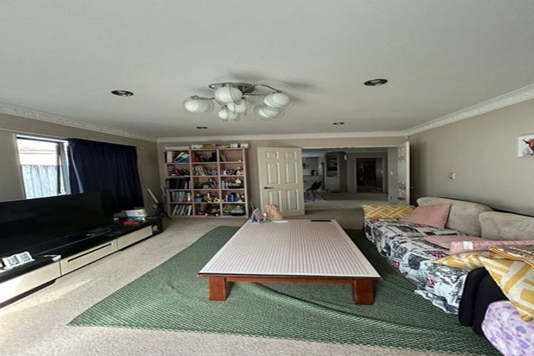 Photo of property in 38b Lyttelton Avenue, Forrest Hill, Auckland, 0620