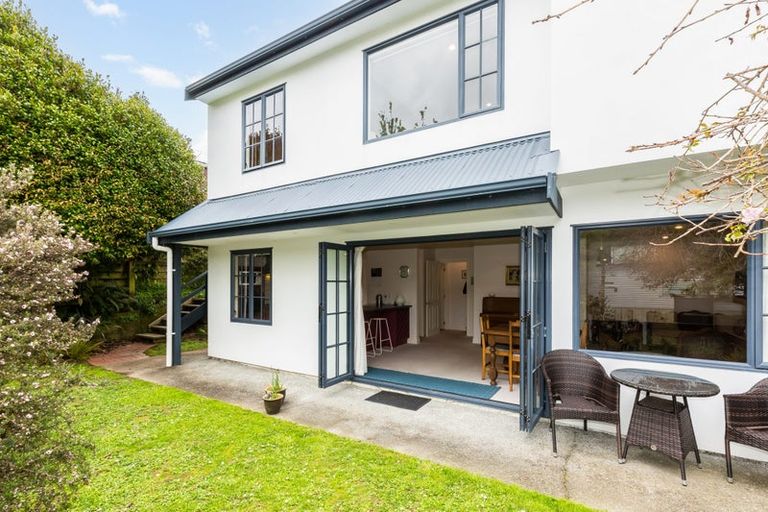 Photo of property in 1 Blakey Avenue, Karori, Wellington, 6012