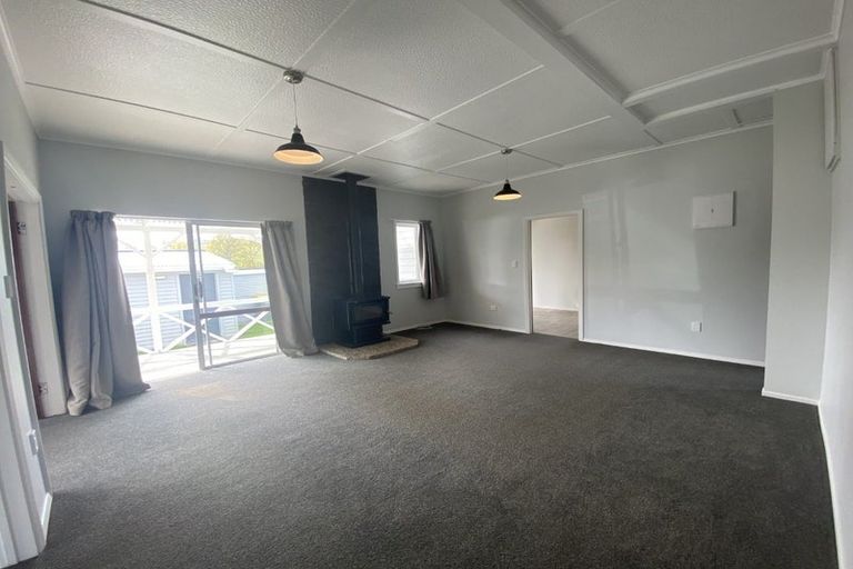 Photo of property in 219 Forestry Road, Waitoki, Kaukapakapa, 0871