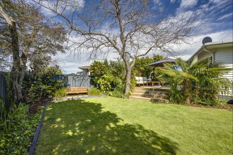 Photo of property in 40 Exeter Crescent, Pirimai, Napier, 4112