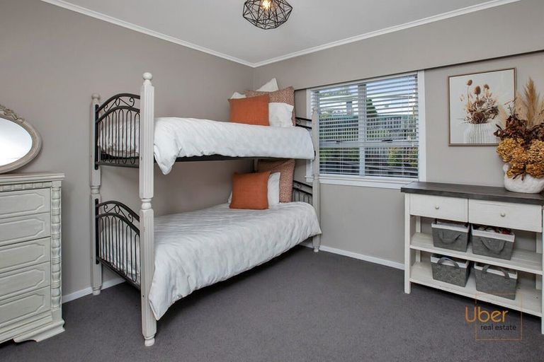 Photo of property in 208 Hurndall Street West, Maungaturoto, 0520