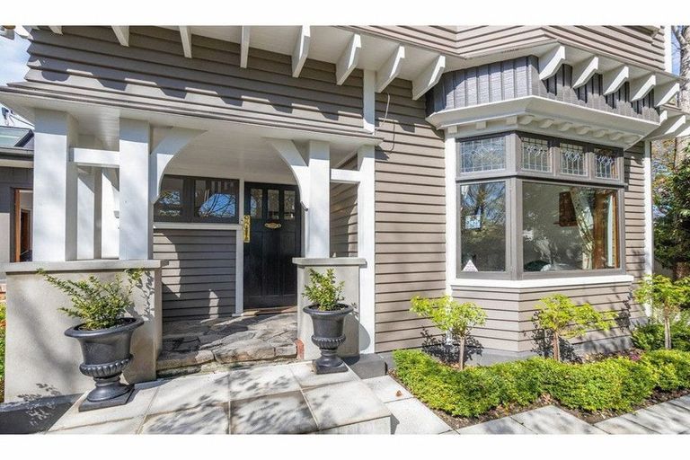 Photo of property in 6 Bishop Street, St Albans, Christchurch, 8014