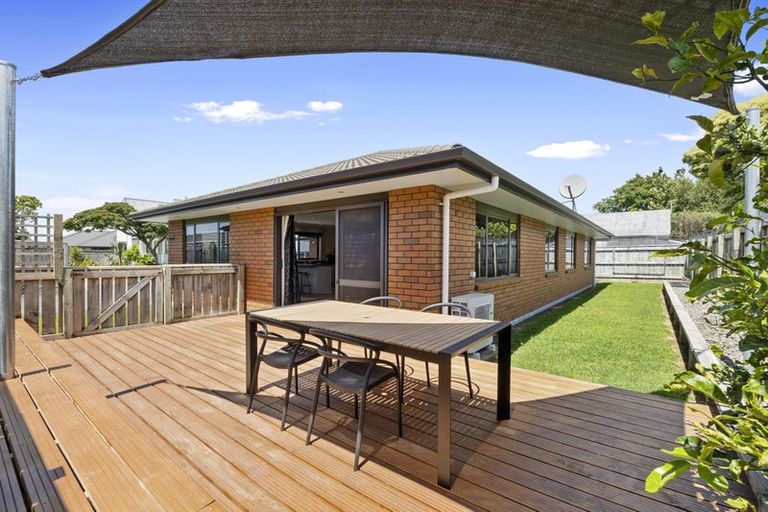 Photo of property in 18c Virginia Place, Whalers Gate, New Plymouth, 4310