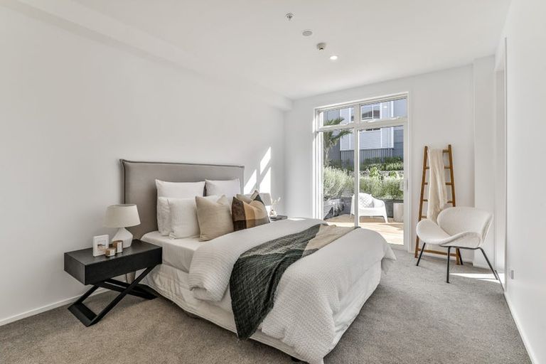 Photo of property in 109 Hibiscus Drive, Orewa, 0931