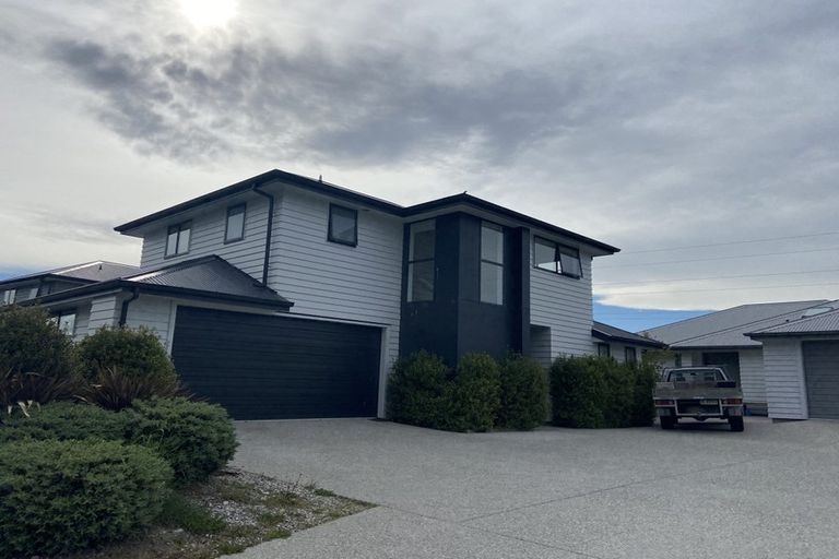 Photo of property in 17 Cheltenham Road, Lower Shotover, Queenstown, 9304