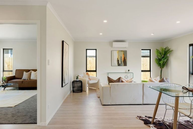 Photo of property in 18 Mount View Road, Melville, Hamilton, 3206