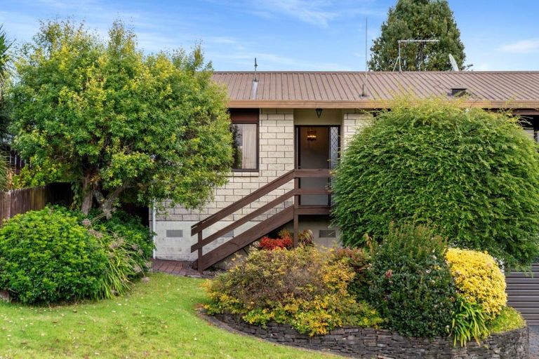 Photo of property in 2 Ajax Place, Welcome Bay, Tauranga, 3112