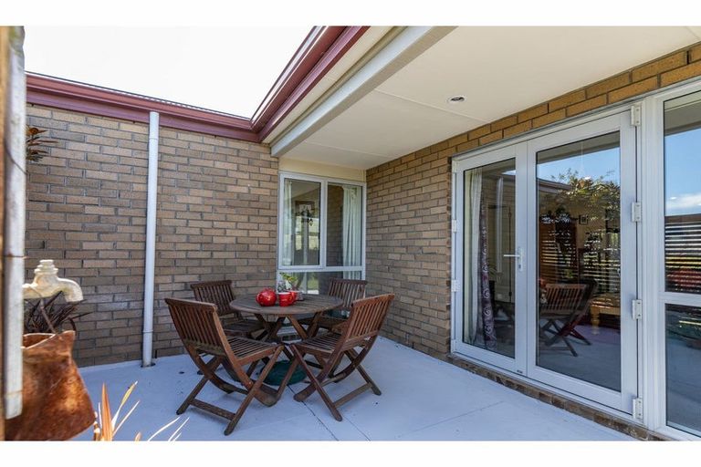 Photo of property in 140b Horndon Street, Darfield, 7510