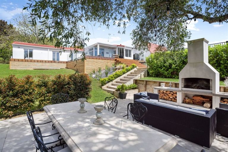 Photo of property in 66 Sandstone Road, Whitford, Manurewa, 2576