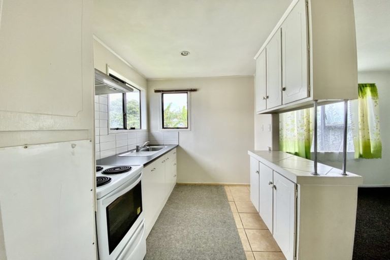 Photo of property in 5 Dissmeyer Drive, Clover Park, Auckland, 2019