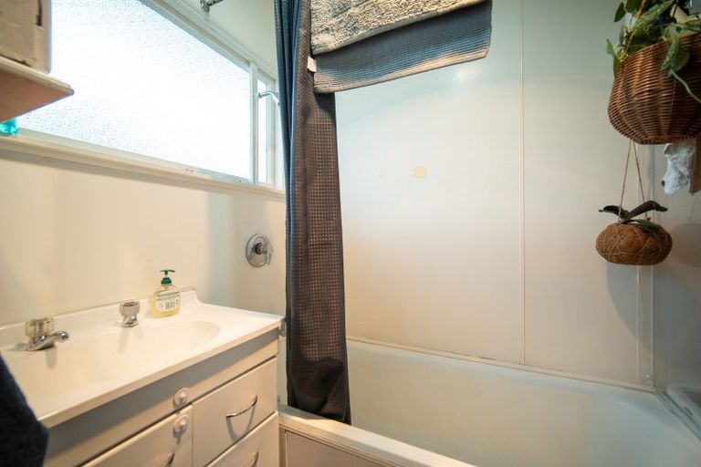 Photo of property in 1/12 Golf Road, Tahunanui, Nelson, 7011