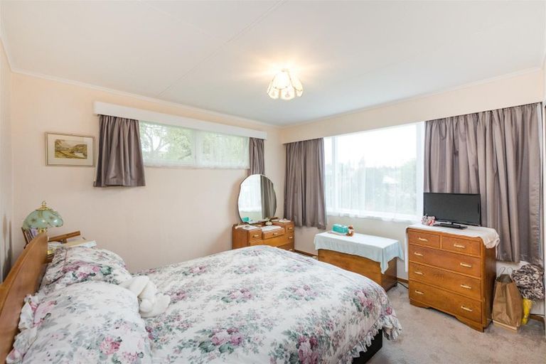 Photo of property in 6 Dalrymple Place, Marton, 4710