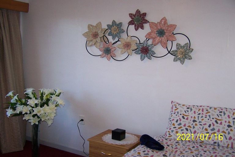 Photo of property in 39 Holloway Street, Waikiwi, Invercargill, 9810