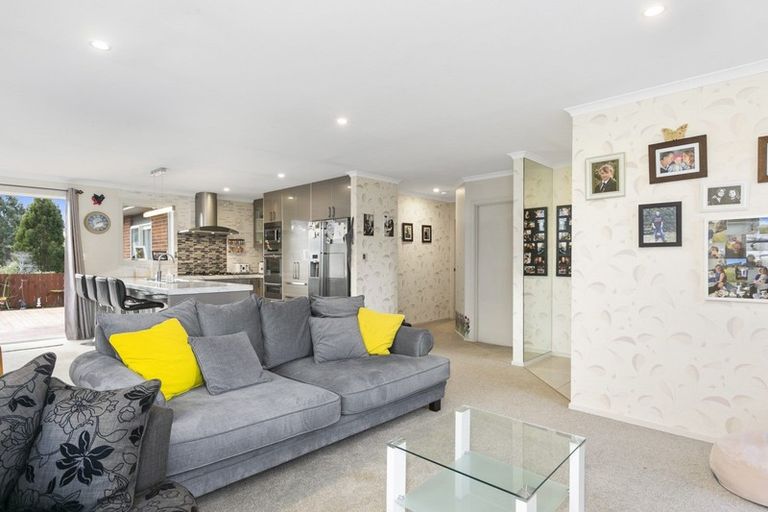 Photo of property in 61 Grandvista Drive, Green Island, Dunedin, 9018