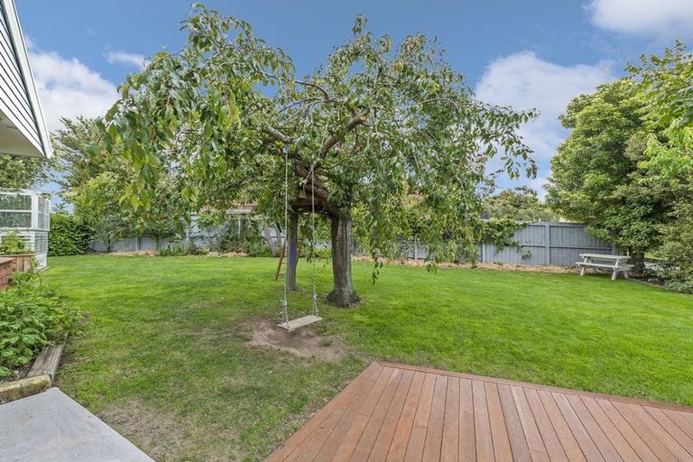 Photo of property in 8 Muir Avenue, Halswell, Christchurch, 8025