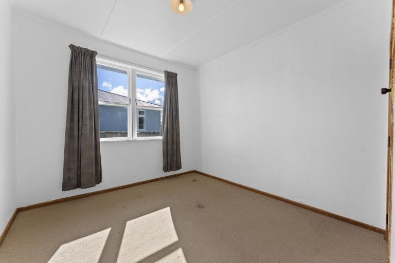 Photo of property in 27 Princess Street, Pahiatua, 4910