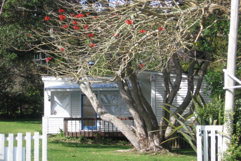 Photo of property in 14 Wood Street, Mangawhai Heads, Mangawhai, 0505