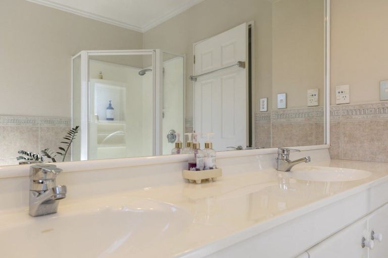 Photo of property in 164 Mapara Road, Acacia Bay, Taupo, 3385