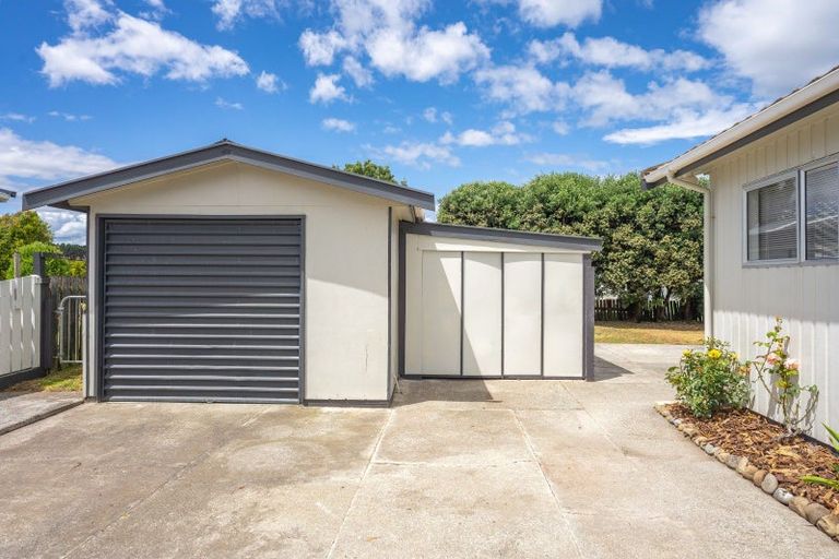 Photo of property in 54 Norfolk Crescent, Otaki Beach, Otaki, 5512