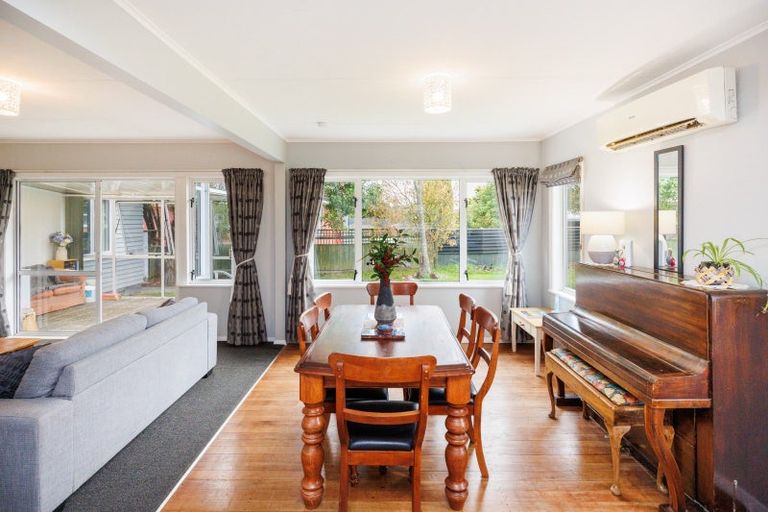 Photo of property in 2 Montgomery Street, Feilding, 4702