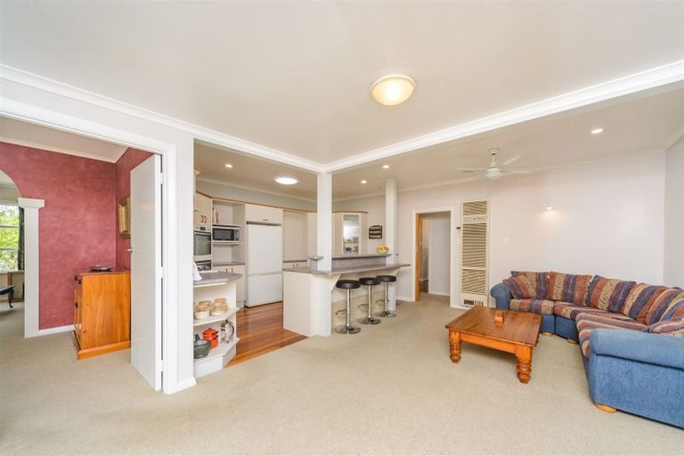 Photo of property in 7 Athlone Place, Hokowhitu, Palmerston North, 4410