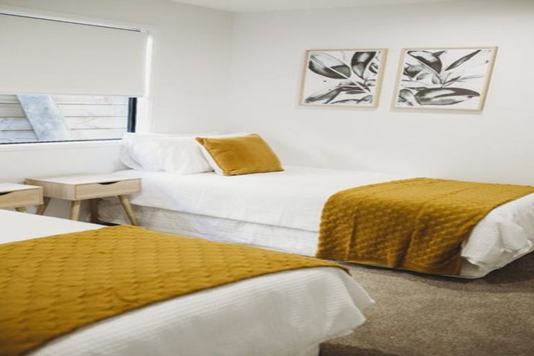 Photo of property in 6 Bright Way, Lower Vogeltown, New Plymouth, 4310