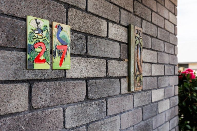 Photo of property in 27 Norfolk Crescent, Feilding, 4702