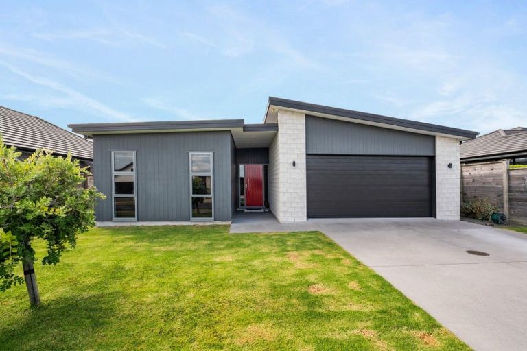 Photo of property in 3 Augusta Rise, Omokoroa, 3114