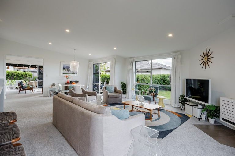 Photo of property in 48 Merlot Drive, Greenmeadows, Napier, 4112