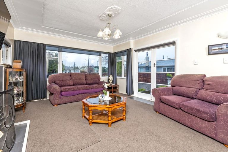 Photo of property in 11 Weka Place, Masterton, 5810