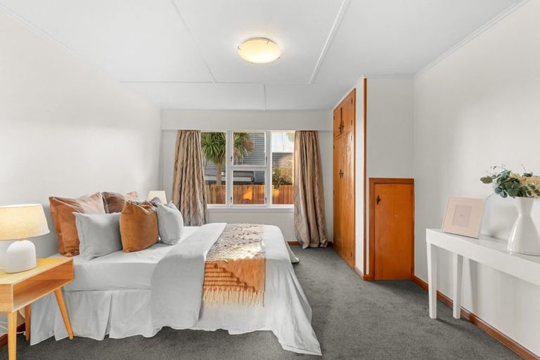Photo of property in 43 Whitby Street, Burnside, Christchurch, 8053
