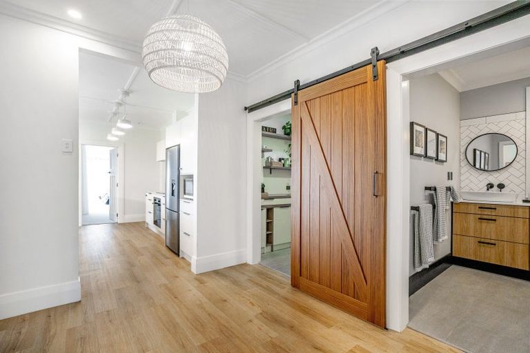 Photo of property in 59 Cliffs Road, Saint Clair, Dunedin, 9012