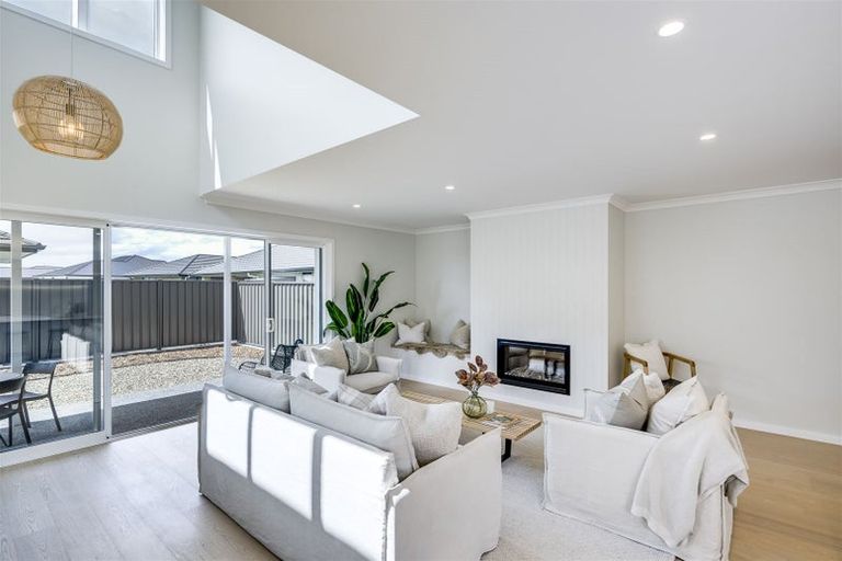 Photo of property in 38b Aspiring Drive, Poraiti, Napier, 4112