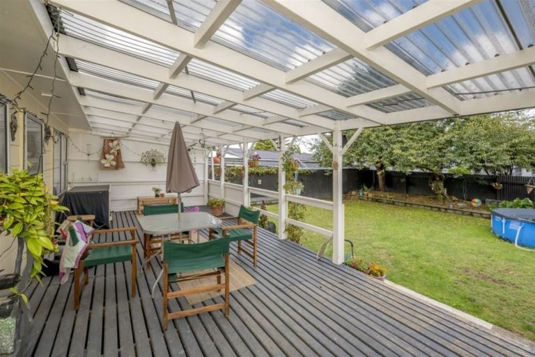 Photo of property in 19 Heather Street, Levin, 5510