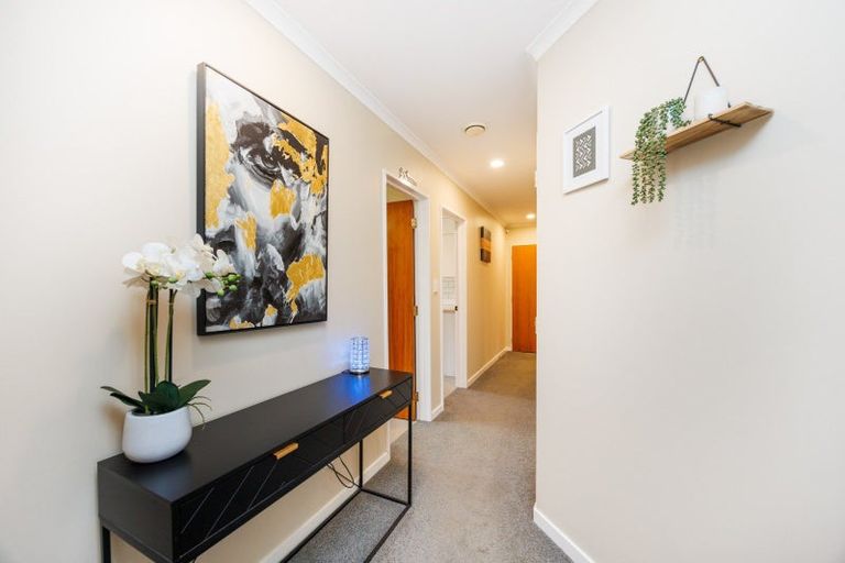 Photo of property in 294 Polson Hill Drive, Aokautere, Palmerston North, 4471