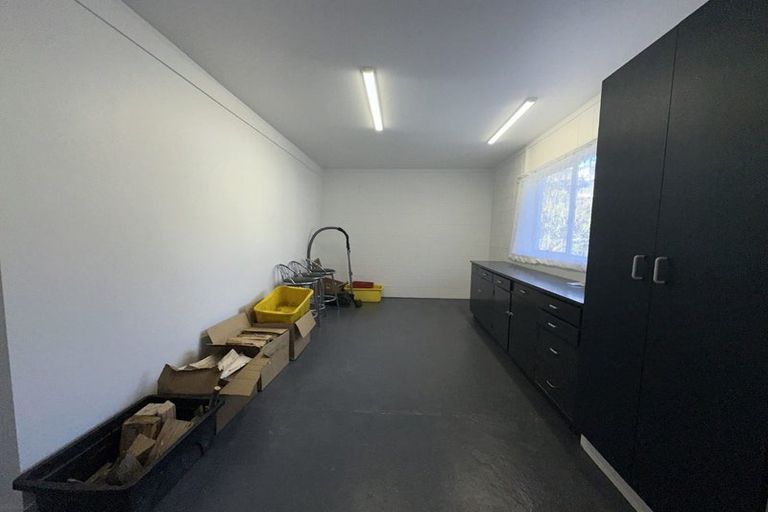 Photo of property in 1 Dorset Street, Picton, 7220