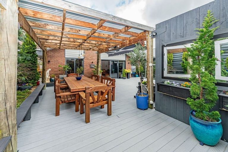 Photo of property in 18 Wanganui Road, Marton, 4710