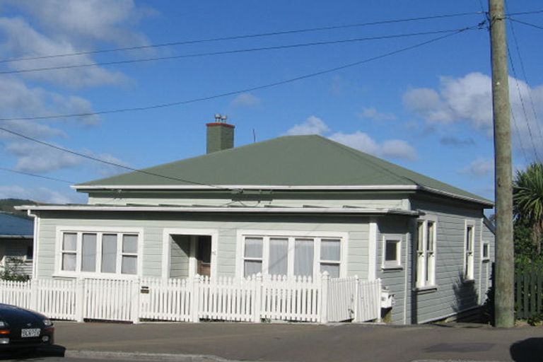 Photo of property in 43 Ironside Road, Johnsonville, Wellington, 6037