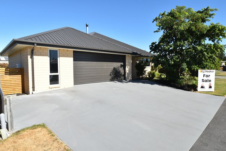 Photo of property in 8 Greenfield Place, Twizel, 7901