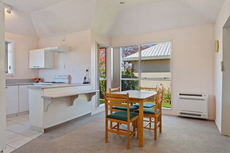 Photo of property in 240b Kingsbury Avenue, Rangiora, 7400