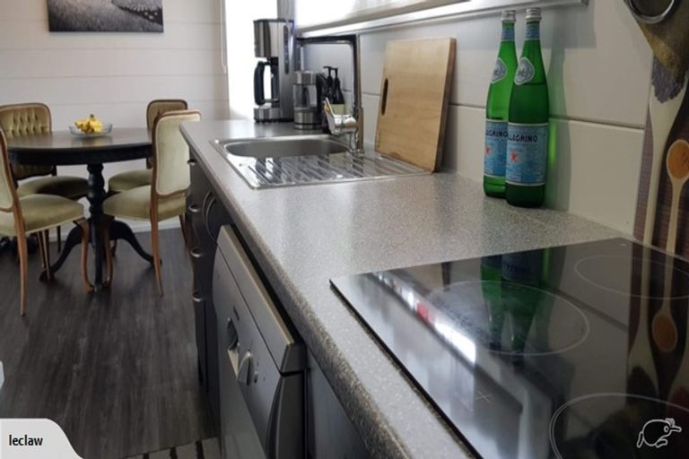 Photo of property in 92 Ranfurly Street, Waitara, 4320