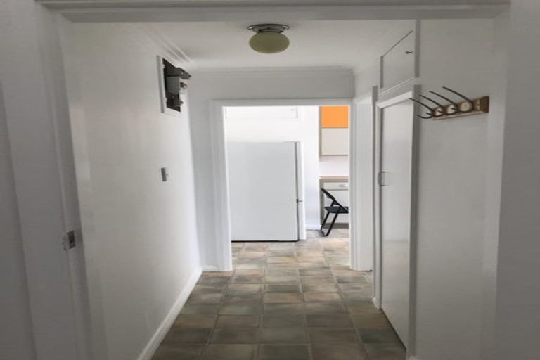 Photo of property in 2 Stanley Street, Berhampore, Wellington, 6023