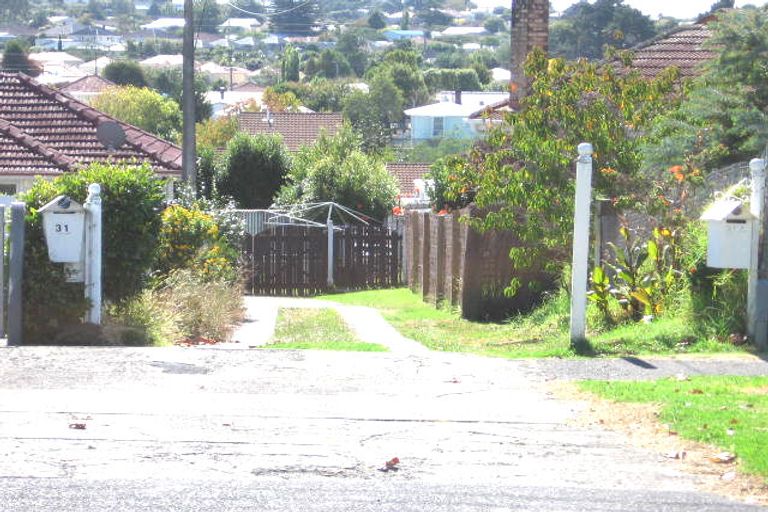 Photo of property in 31 Seabrook Avenue, New Lynn, Auckland, 0600