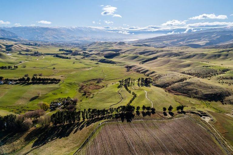 Photo of property in 187 Hawksburn Road, Nevis, Cromwell, 9384