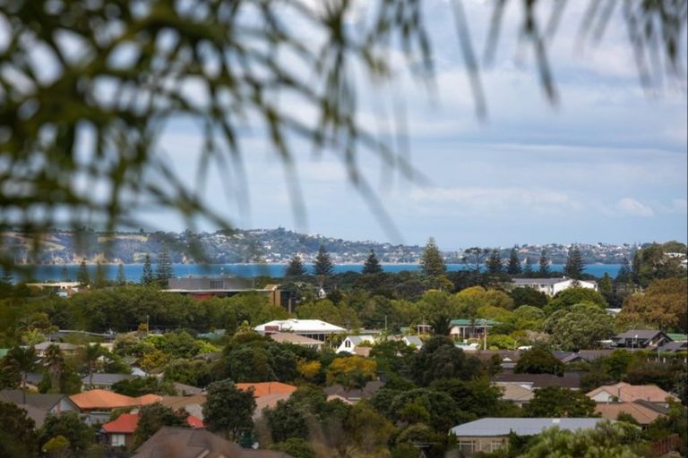 Photo of property in 66c Grand Drive, Orewa, 0931