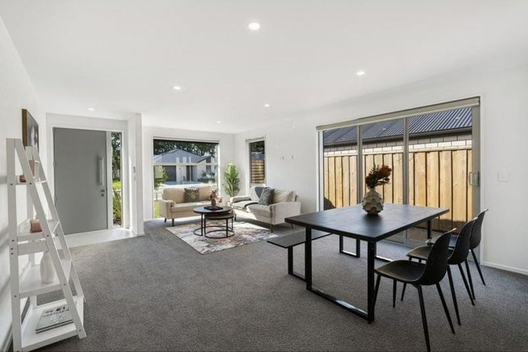 Photo of property in 20 Crossley Avenue, Woodend, 7610