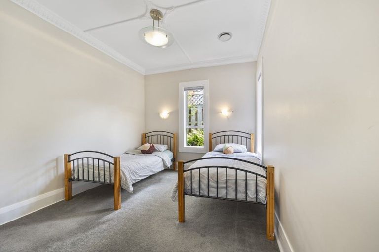 Photo of property in 78 Middleton Road, Kew, Dunedin, 9012