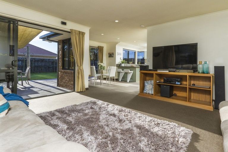 Photo of property in 18 Otia Drive, Richmond, 7020