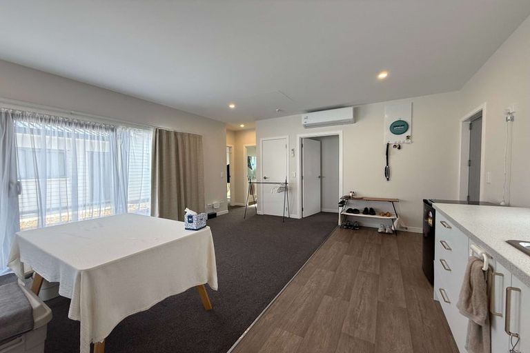 Photo of property in 451 Featherston Street, Palmerston North, 4414