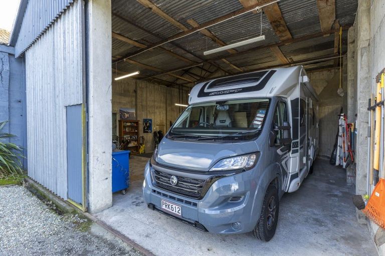 Photo of property in 369 Tariki Road, Ratapiko, 4390